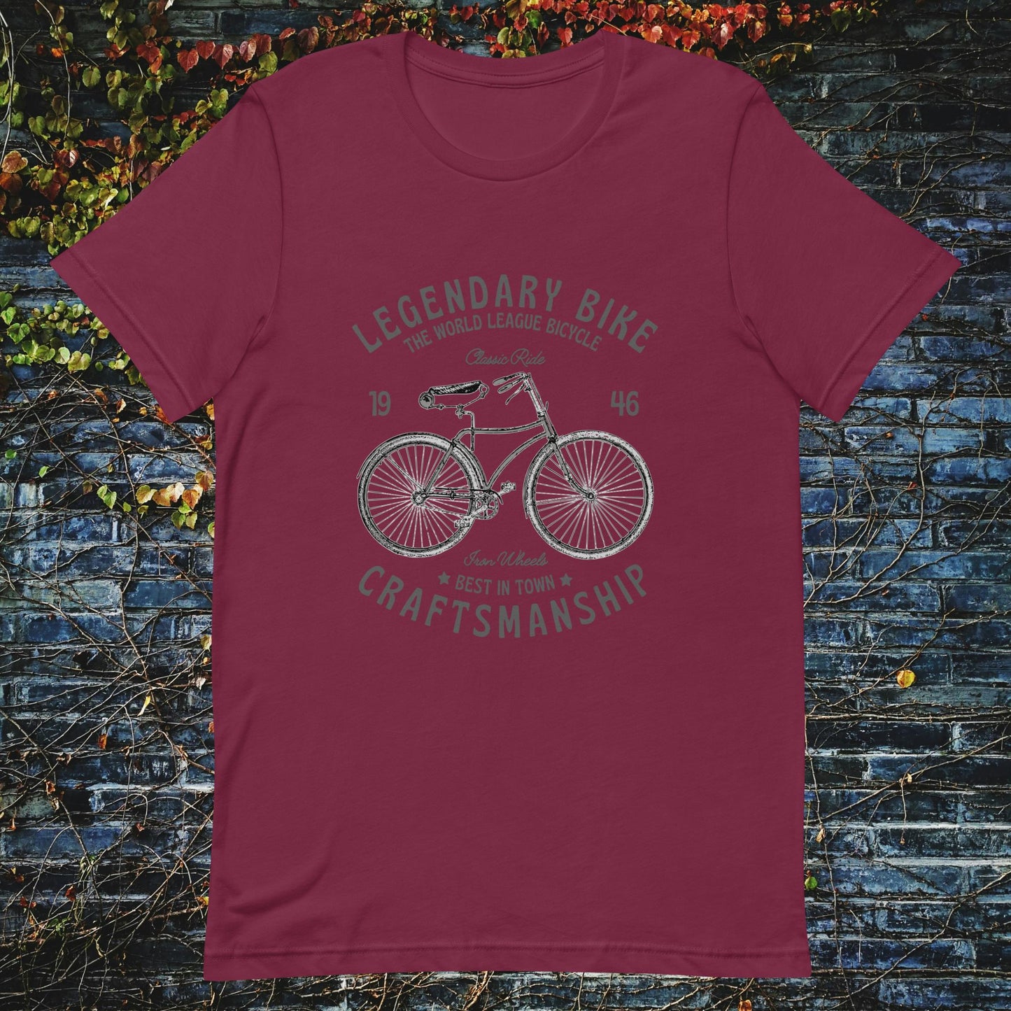 Legendary Bike Vintage 1946 Unisex t-shirt