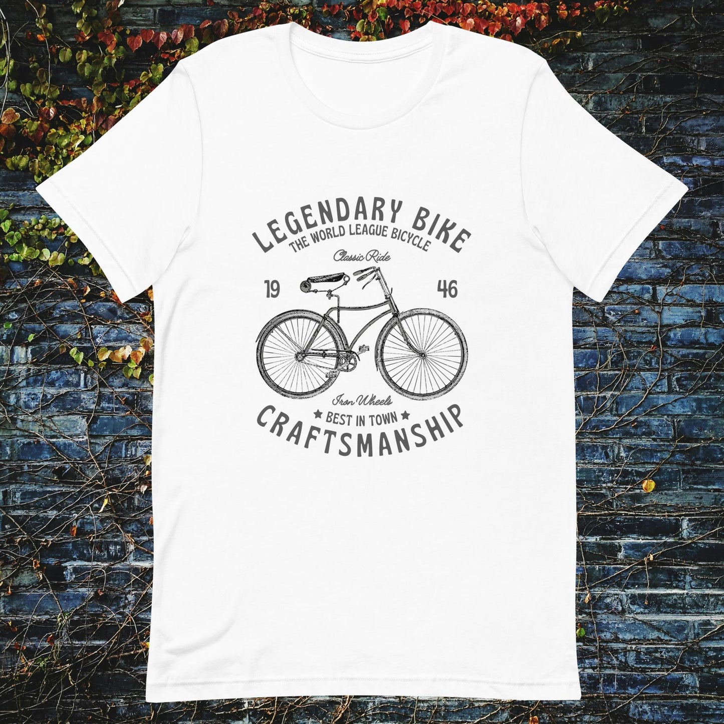 Legendary Bike Vintage 1946 Unisex t-shirt